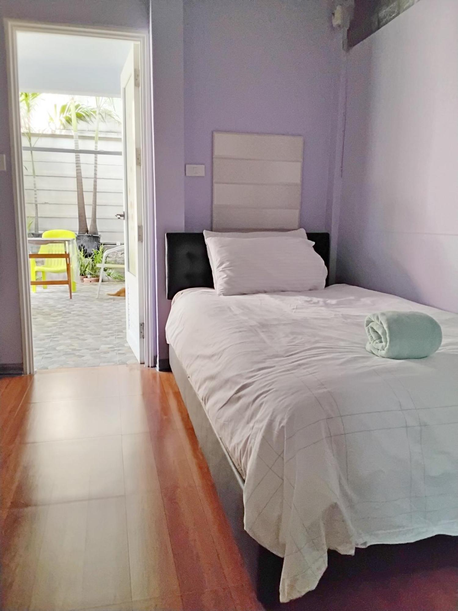 Mango Tree Guestroom 방콕 외부 사진