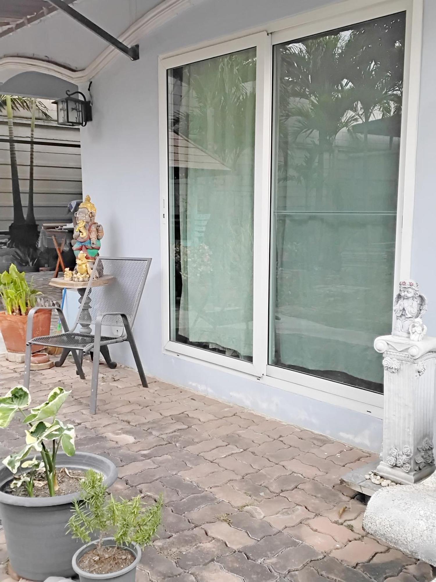 Mango Tree Guestroom 방콕 외부 사진